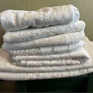 JCPenney White Lace Dining Table Linens